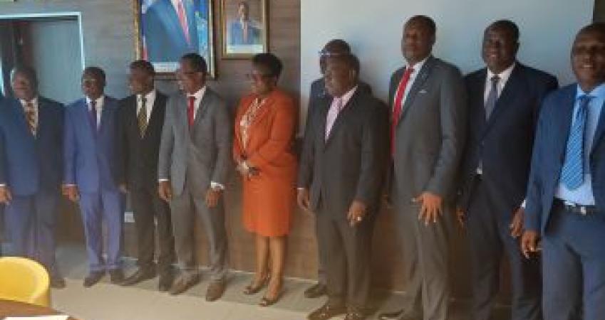 Executive Governor Hon. J. Aloysius Tarlue Meets Commercial Banks Executive Governor Hon. J. Aloysius Tarlue Meets Commercial Banks